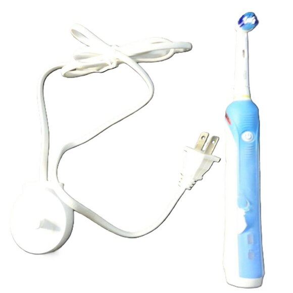 🛑 BRAUN/ORAL B Pro ➕🆒 ELECTRIC TOOTHBRUSH Rechargeable TOOTHBRUSH 💸BUY NOW‼️ - Picture 5 of 15